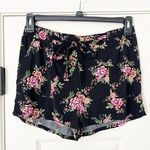 Joe B Floral Black Shorts large